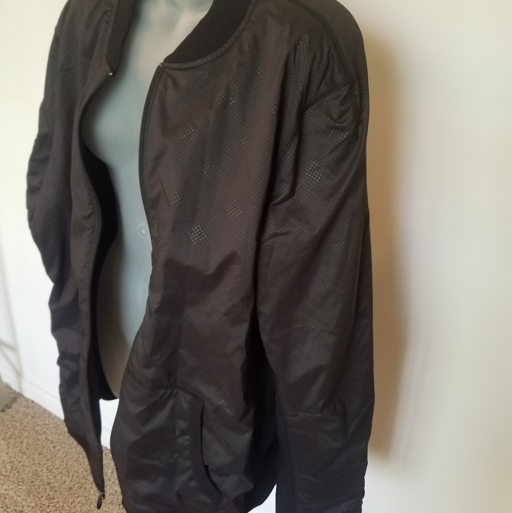 Mens slim fit windbreaker jacket